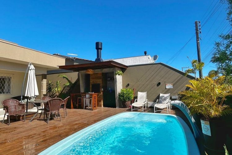 Casa com piscina