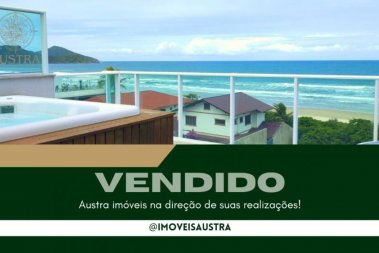 Cobertura quadra mar