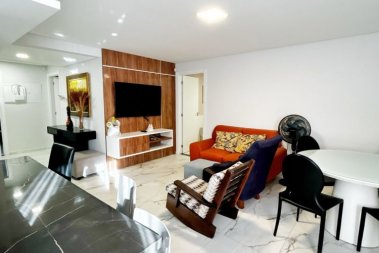 Apartamento com acesso beira mar