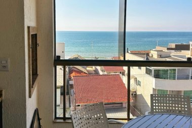 Apartamento em Bombas