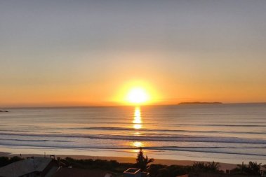 Terreno na exclusiva praia de Mariscal