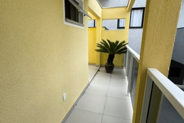 Sobrado em Zimbros